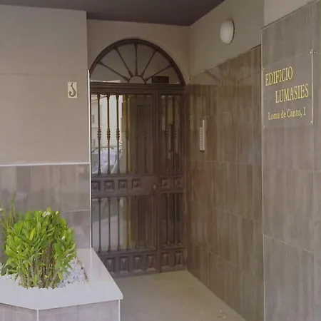 Apartment Edificio Lumasies *